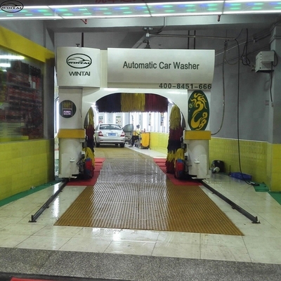 Mesin cuci mobil otomatis tipe gantry dengan pengering opsional dan penyemprotan busa lilin
