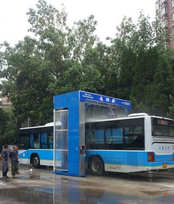 Mesin Cuci Bus Otomatis Tipe Gantry Advanced untuk Sistem Cuci Mobil Otomatis 2600*4200mm