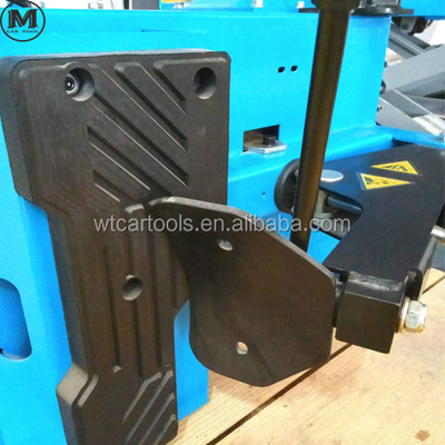 Manual Swing Arm Mobil Ban Changer Mesin 12 Bar Tekanan dan Opsional miring kembali