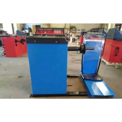10S Merah 200KG 1400mm Truck Wheel Balancer 220V untuk Four Wheel Balancing