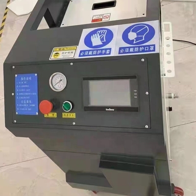 Mesin Blasting Grey Dry Ice 1.5kg/Min Kapasitas Untuk Membersihkan Karbon Mesin Mobil