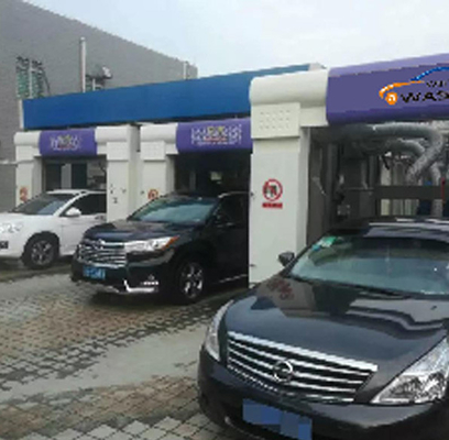 Jenis terowongan Mesin cuci mobil otomatis dengan 14 sikat EVA Sikat Otomatis Peralatan cuci mobil