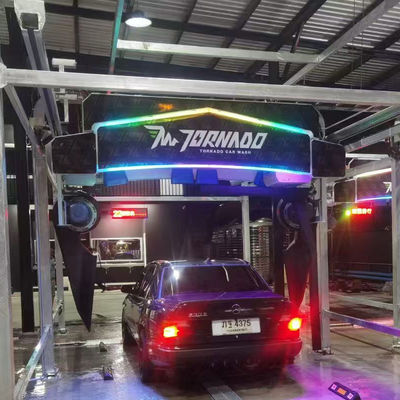 Rollover Car Wash System 304 Stainless Steel Otomatis tanpa sentuhan cuci mobil Robot tanpa sentuhan peralatan cuci mobil