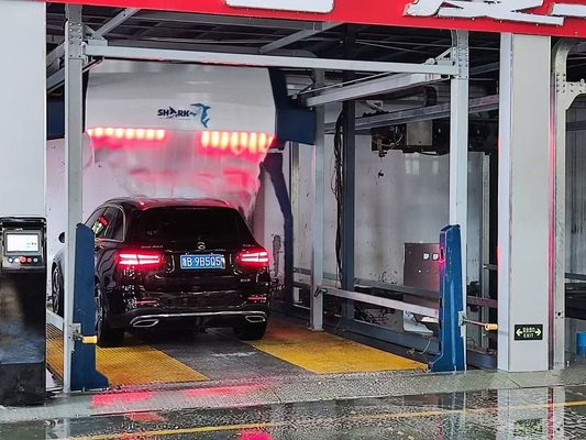 Mesin Cuci Mobil Tanpa Sentuh Bergerak Tiga Sumbu Tekanan Pembilasan Air Tinggi 360 Cuci Otomatis Tanpa Sentuh